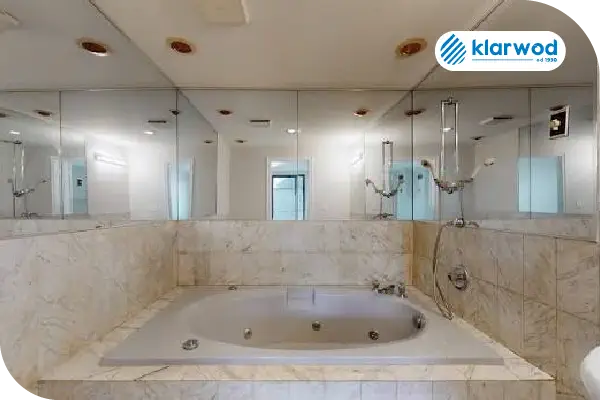 Thiết bị vệ sinh cao cấp bị hoen ố và đóng cặn gỉ sắt do độ đục trong nước sinh hoạt